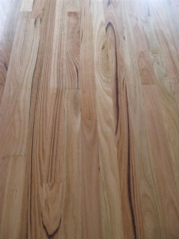 Wax polish feature grade hardwood